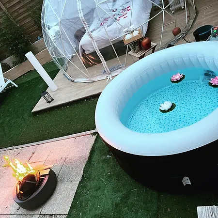 La Love Bulles& Jacuzzi *